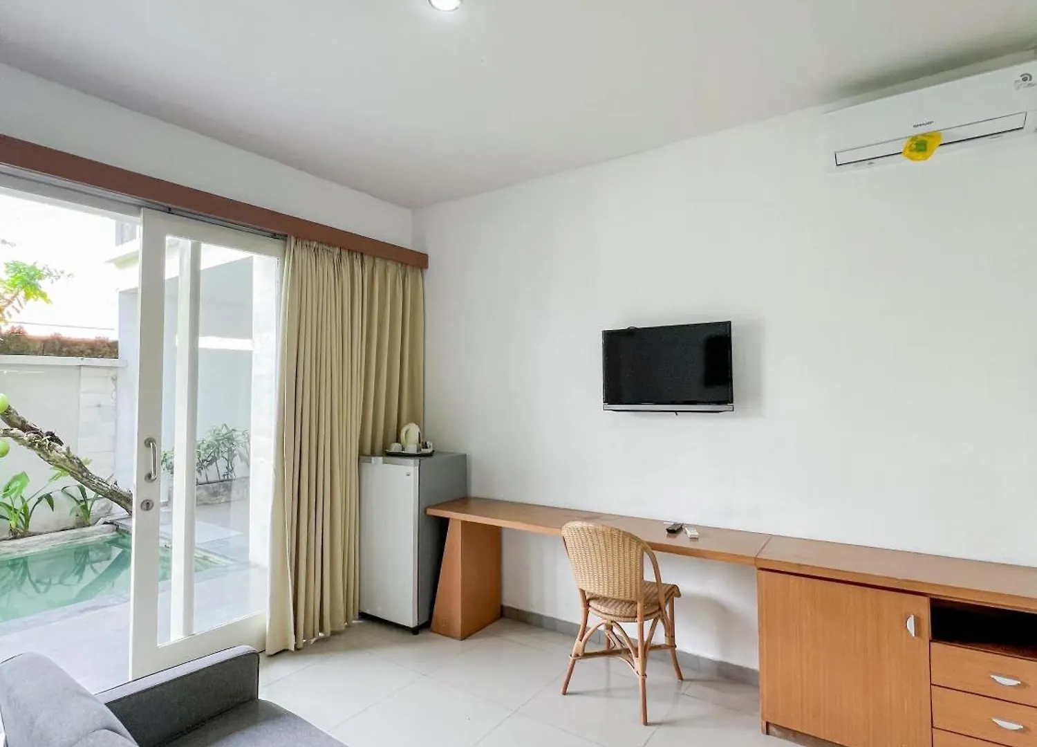 Apple Suite Kerobokan 2*,  Indonésie