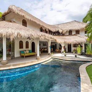 House Lizard 3 Bedroom Private Pool An04 Kerobokan