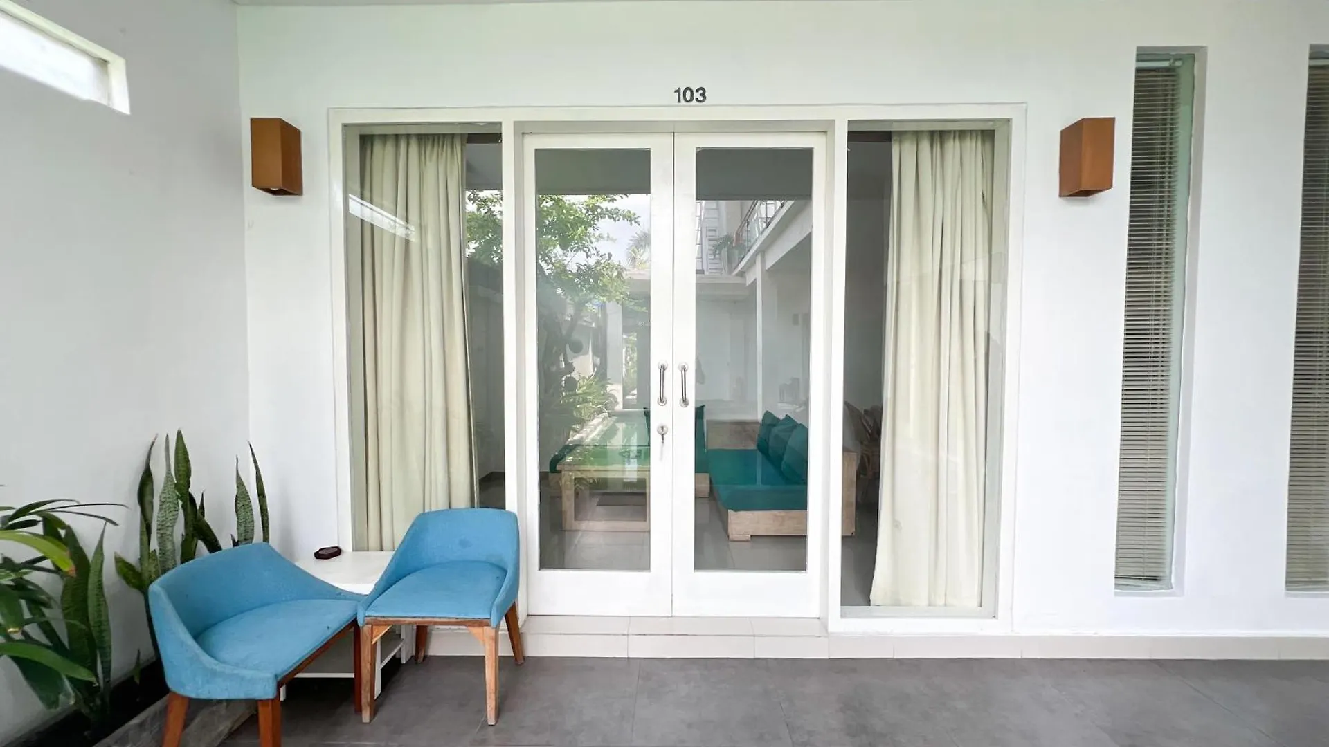 Apple Suite Kerobokan  Indonesia